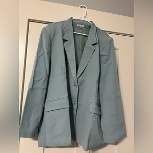 Stylish Light Blue Blazer
